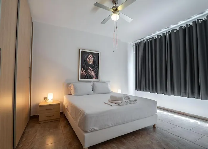 Promenade Seaview * Sarandë