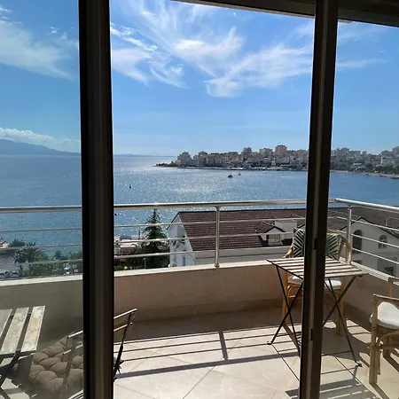 Promenade Seaview Apartment