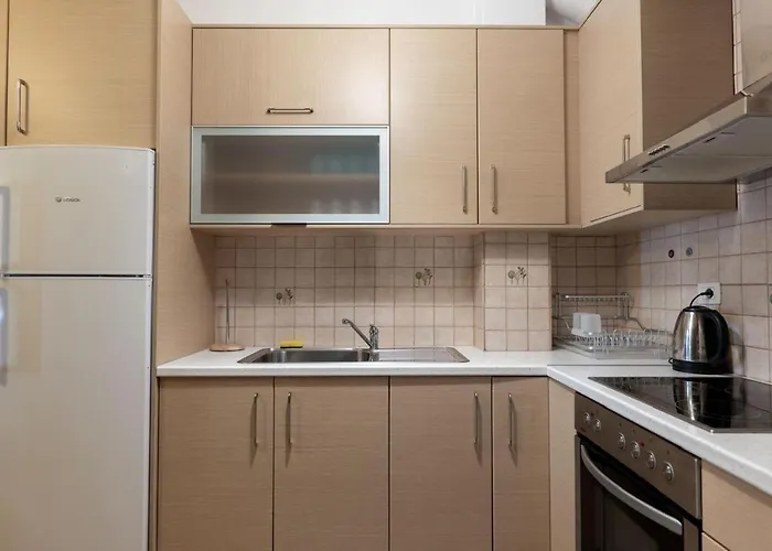 Promenade Seaview Apartment